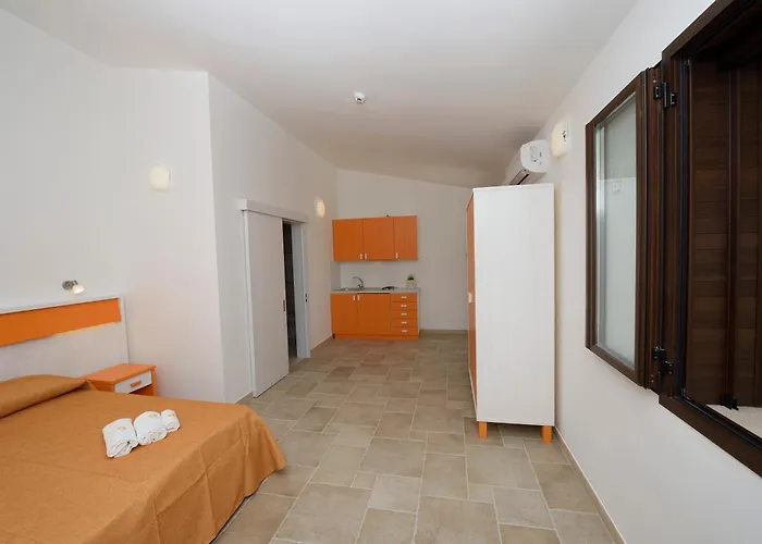 Podere San Luigi Hotel apartamentowy 3*
