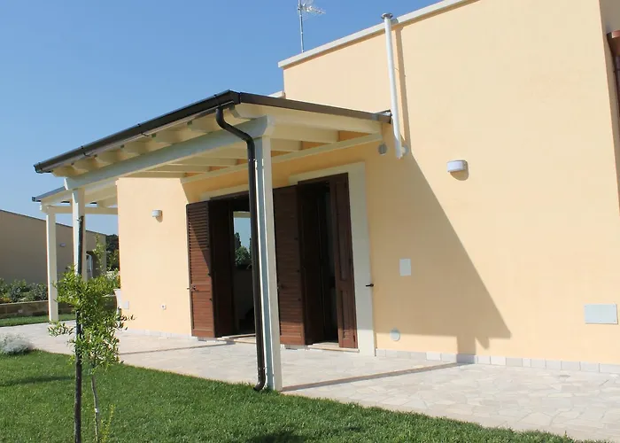 Ξενοδοχείο με διαμερίσματα Podere San Luigi 3*